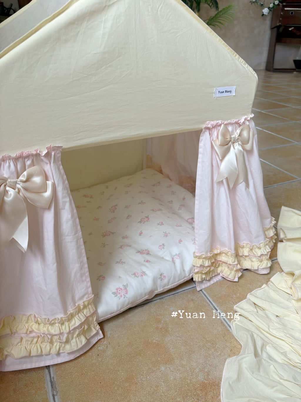 Cozy Pet Bed